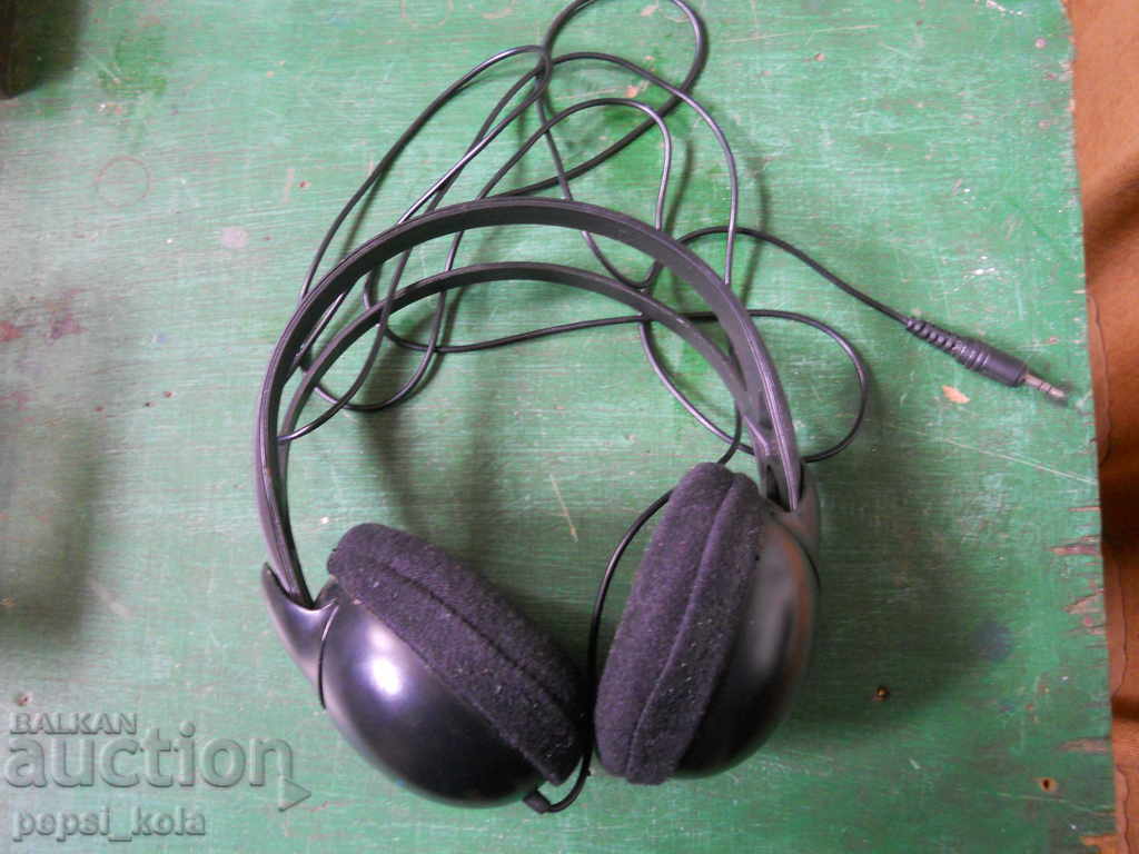 "Philips" Headphones
