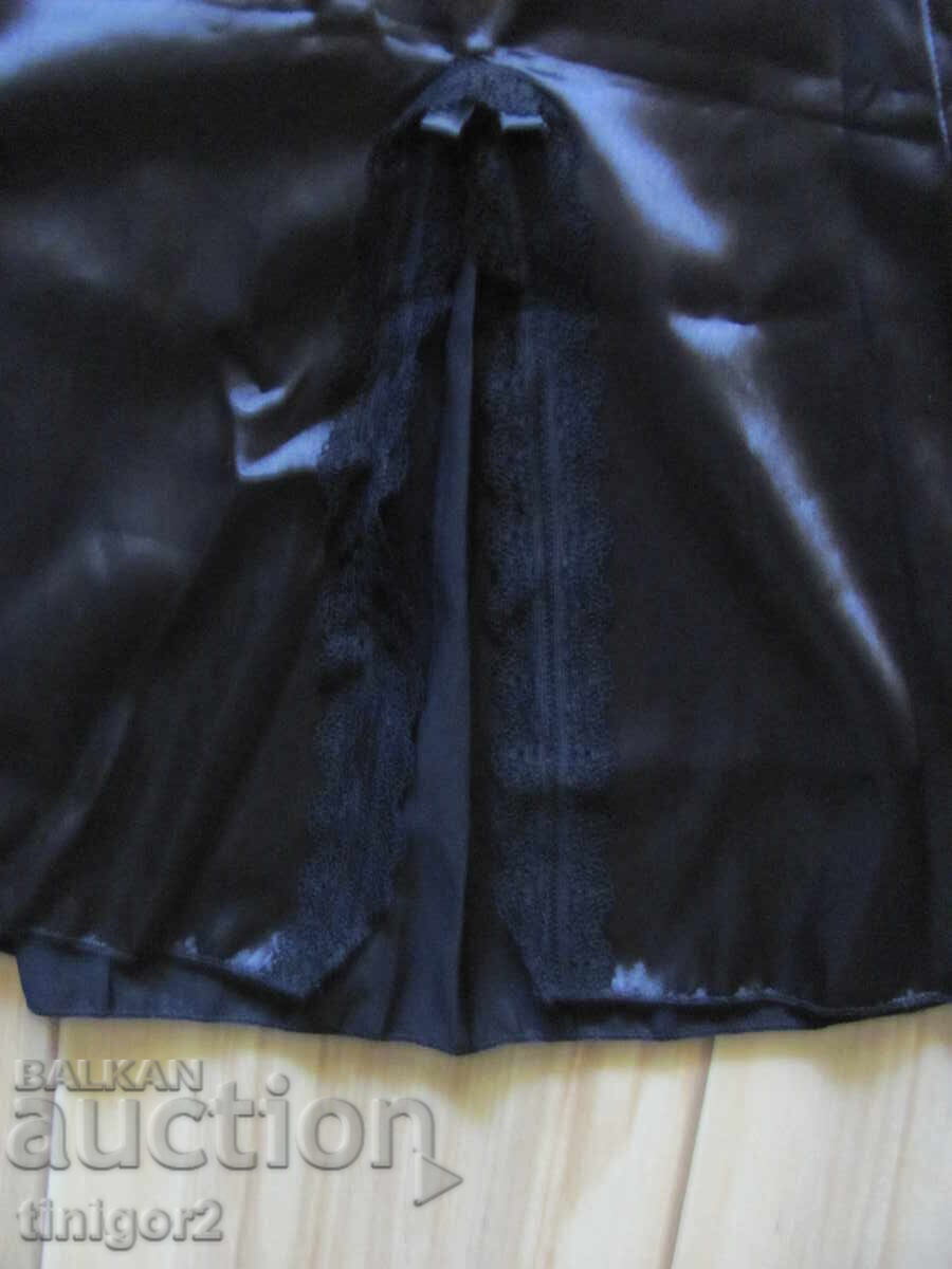 Auction  New satin black nightgown, size M