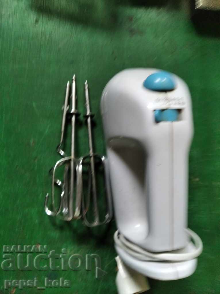 Mixer - works with price 15.00 BGN | € 7.67 Mixer - works with price 15.00 BGN | € 7.67