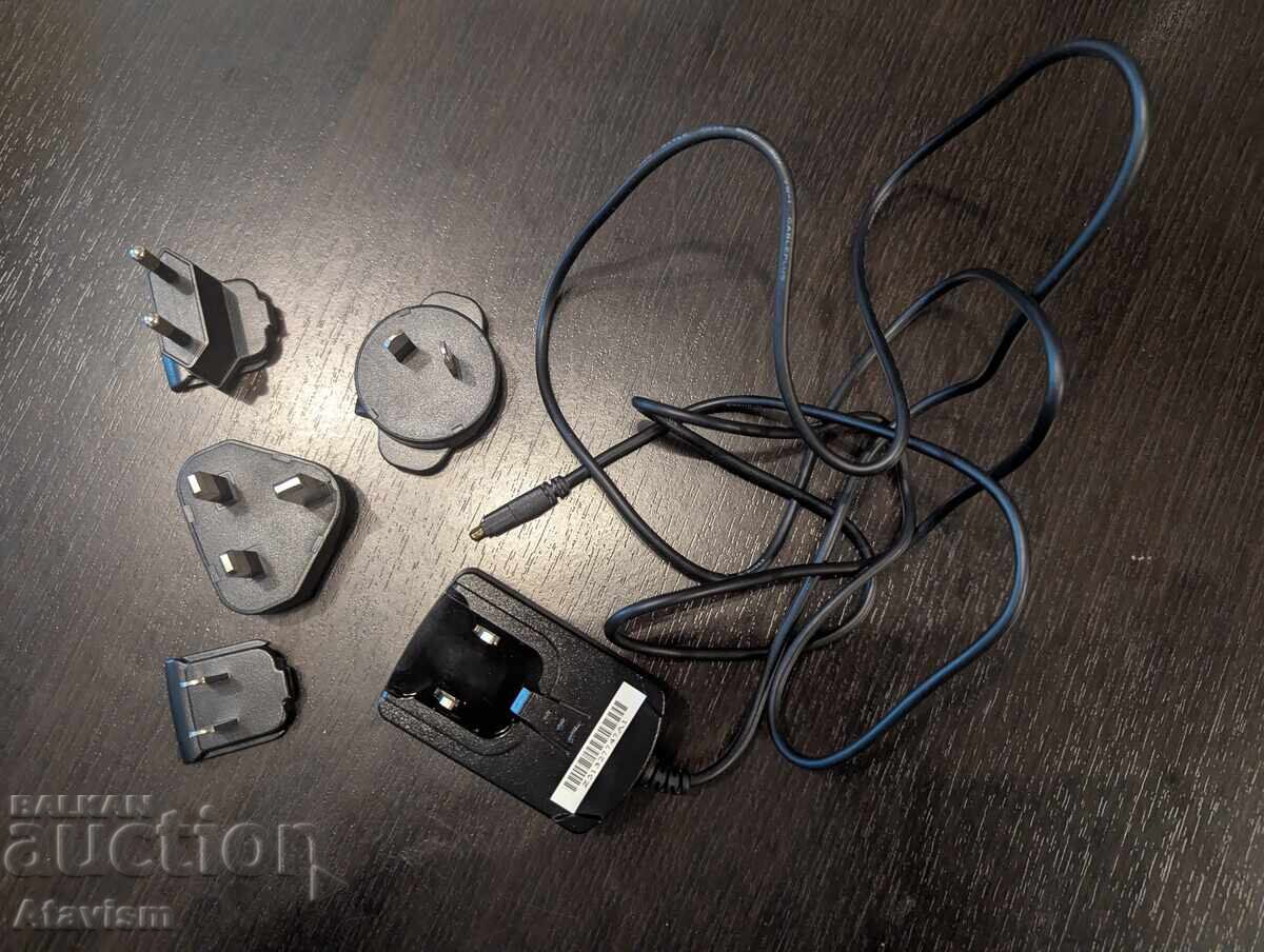 Phihong Charger with International Plugs and Specific Output Phihong Charger with International Plugs and Specific Output