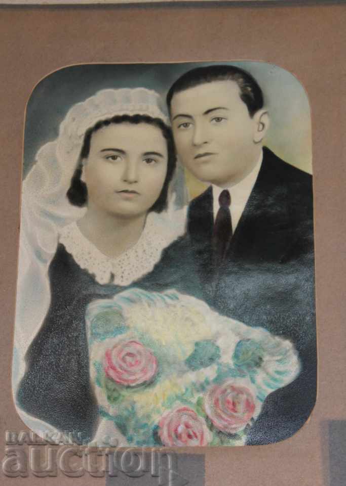 ROYAL WEDDING PHOTO WEDDING PHOTOGRAPHY PORTRAIT CARDBOARD with price 25.00 BGN | € 12.78