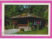 311763 / ETAR muzeu etnografic Stand cu suveniruri PK