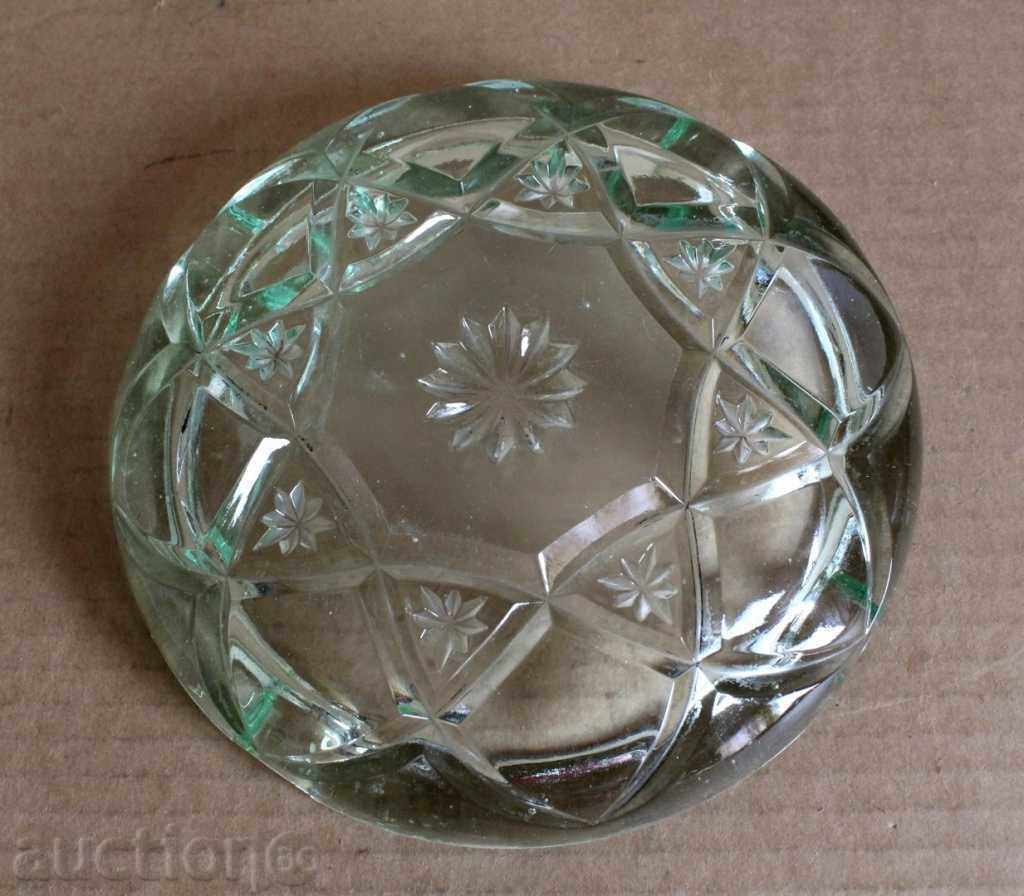 Delivery of LARGE MASSIVE GLASS SOCIALIST ASHTRAY FOR CIGARETTES