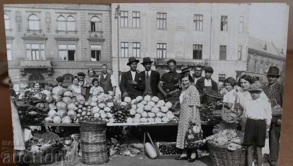 . 1935 ΒΟΥΛΓΑΡΟΙ ΚΗΠΟΥΡΟΙ ΤΣΕΧΟΣΛΟΒΑΚΙΑ ΤΣΕΧΙΚΗ ΑΓΟΡΑ ΦΩΤΟΓΡΑΦΙΑ . 1935 ΒΟΥΛΓΑΡΟΙ ΚΗΠΟΥΡΟΙ ΤΣΕΧΟΣΛΟΒΑΚΙΑ ΤΣΕΧΙΚΗ ΑΓΟΡΑ ΦΩΤΟΓΡΑΦΙΑ