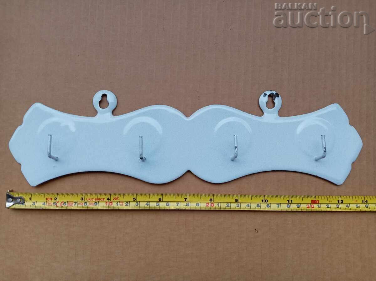 Стара емайлирана закачалка емайл винтидж ретро с цена 21.00 лв. | € 10.74