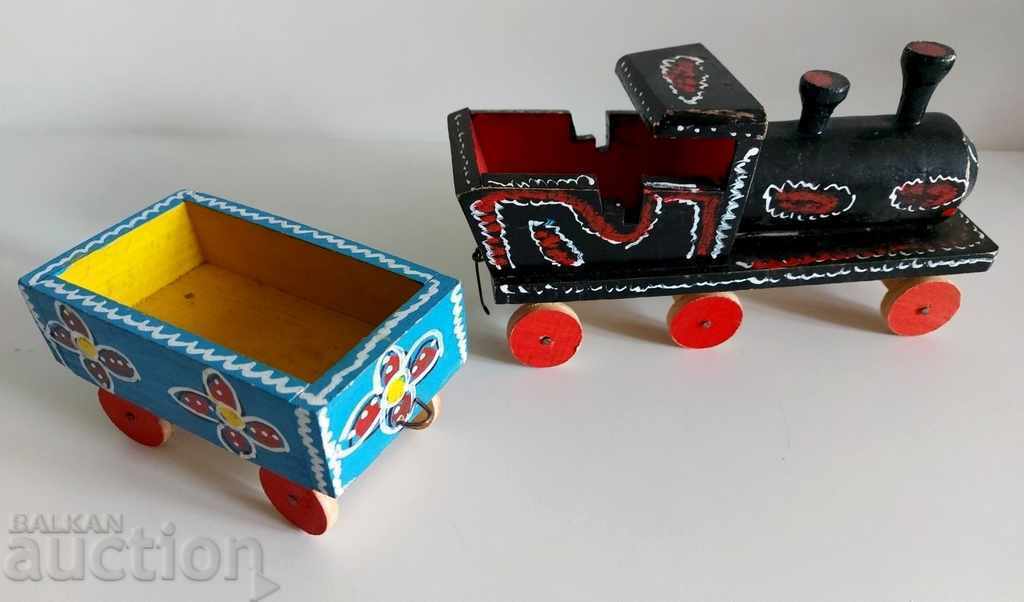 Delivery of . OLD CHILDREN'S WOODEN TOY TRAIN LOCOMOTIVE TRAIN Delivery of . OLD CHILDREN'S WOODEN TOY TRAIN LOCOMOTIVE TRAIN