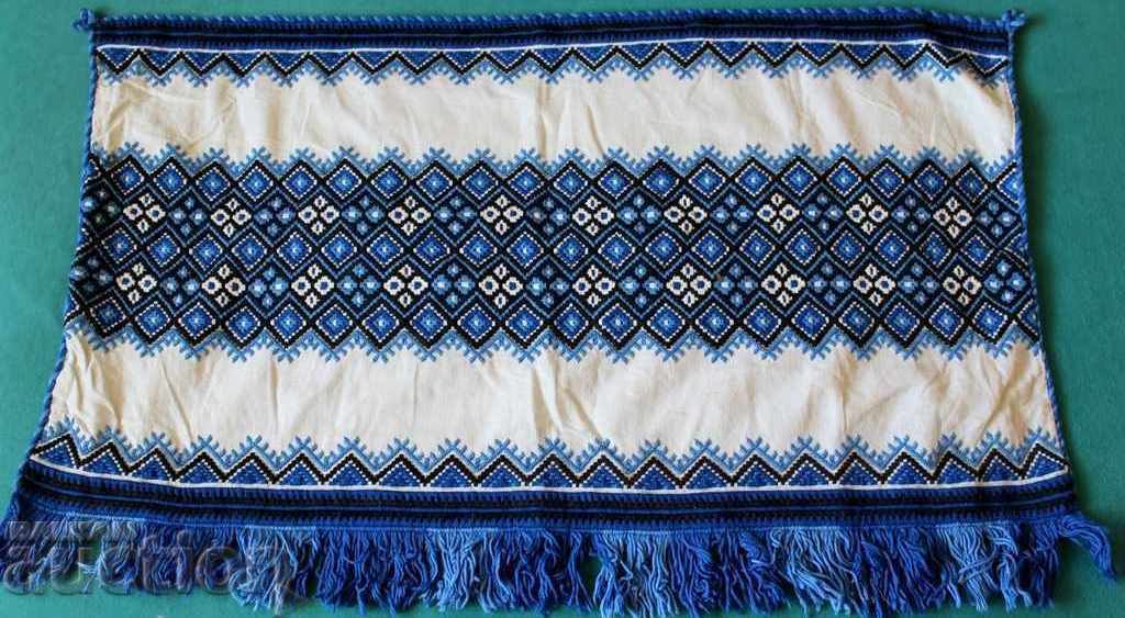 . AUTHENTIC OLD CARPET WALL RUG with price 45.00 BGN | € 23.01 . AUTHENTIC OLD CARPET WALL RUG with price 45.00 BGN | € 23.01