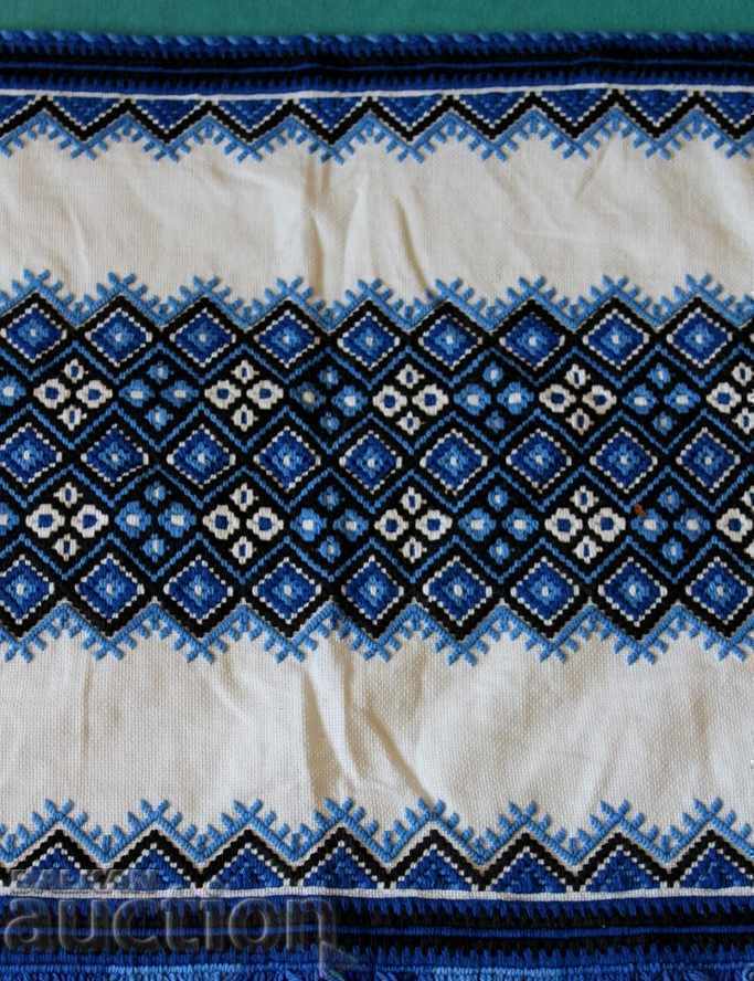 Auction . AUTHENTIC OLD CARPET WALL RUG Auction . AUTHENTIC OLD CARPET WALL RUG