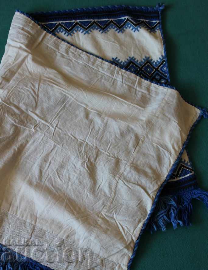 Delivery of . AUTHENTIC OLD CARPET WALL RUG Delivery of . AUTHENTIC OLD CARPET WALL RUG