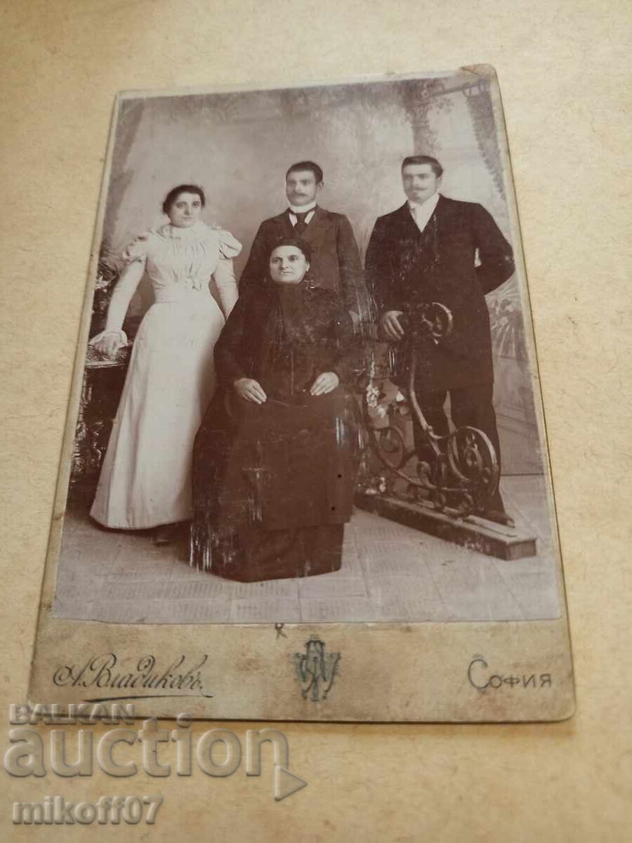 Photo cardboard photography Vladikov Sofia