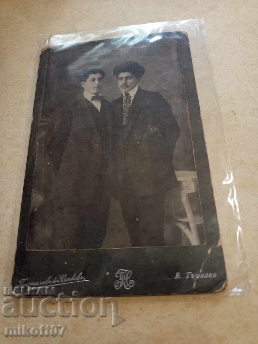 Φωτογραφία από χαρτόνι, φωτογραφία Ποστάλοβ και Νάνκοβ