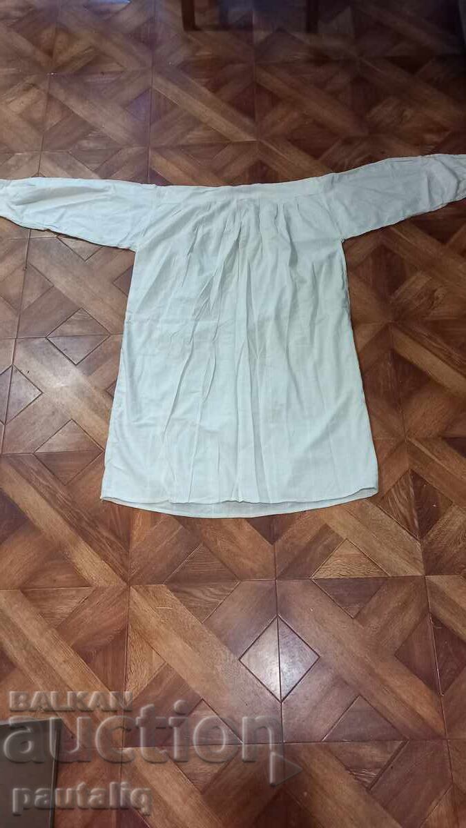 Cămașă BĂRBĂTEASCĂ pentru COSTUMUL POPULAR din Kjustendil, KENAR cu preț 40.00 BGN | € 20.45 Cămașă BĂRBĂTEASCĂ pentru COSTUMUL POPULAR din Kjustendil, KENAR cu preț 40.00 BGN | € 20.45