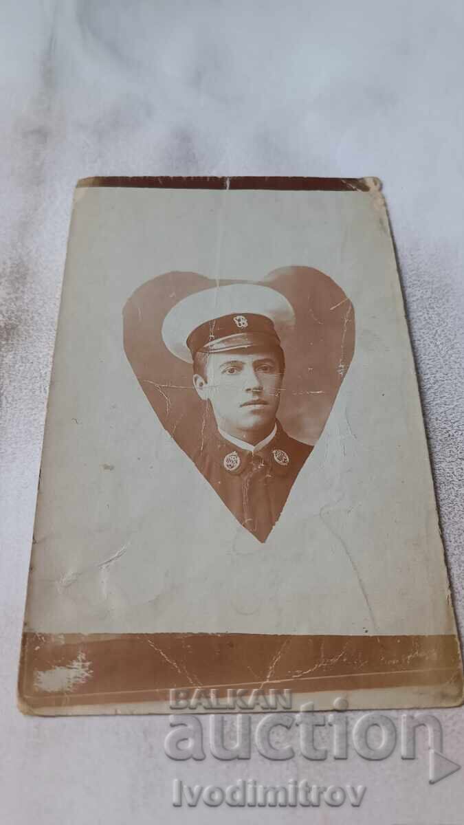 Снимка Ученик в ученическа униформа 1917