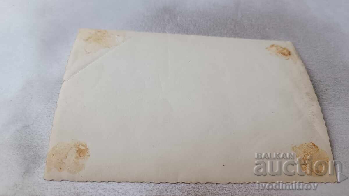 Φωτογραφία ποδοσφαιρικής ομάδας με τους επικεφαλής της με τιμή 2.15 BGN | € 1.10 Φωτογραφία ποδοσφαιρικής ομάδας με τους επικεφαλής της με τιμή 2.15 BGN | € 1.10