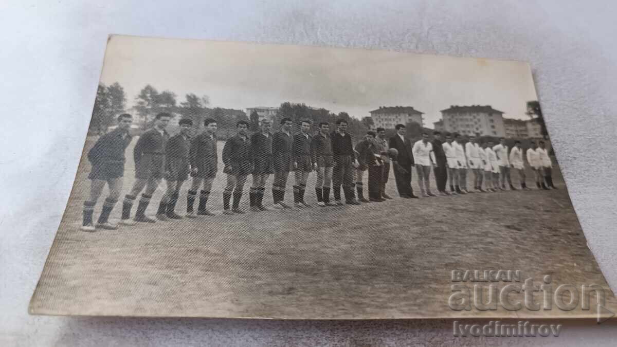 Foto Echipe de fotbal pe stadion