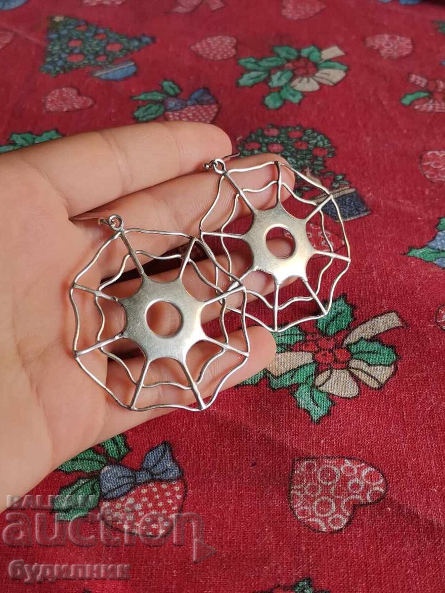 Auction Solid Silver Earrings. I'm listing over 100 Auctions. View/Look Auction Solid Silver Earrings. I'm listing over 100 Auctions. View/Look