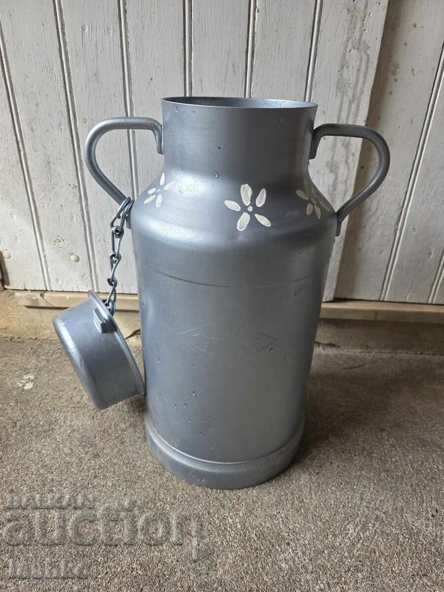 Παράδοση Μεγάλο Αλουμινένιο δοχείο γάλακτος