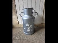 Μεγάλο Αλουμινένιο δοχείο γάλακτος