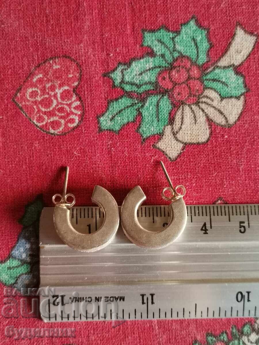 Silver earrings. I'm listing over 100 auctions. Take a look and stay tuned - 6 Silver earrings. I'm listing over 100 auctions. Take a look and stay tuned - 6