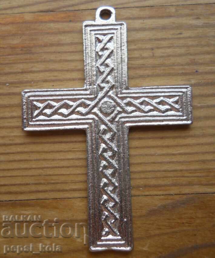 Silver-plated cross Silver-plated cross