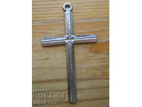 Посребрен кръст