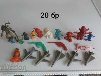 Jucării vechi din perioada socialistă (SOTSA)