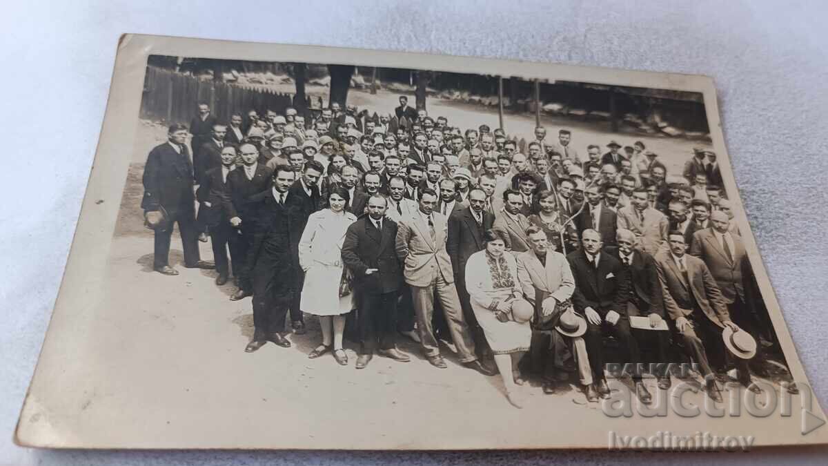 Snimka Sofiya Mŭzhe i zheni na ulitsata 1929