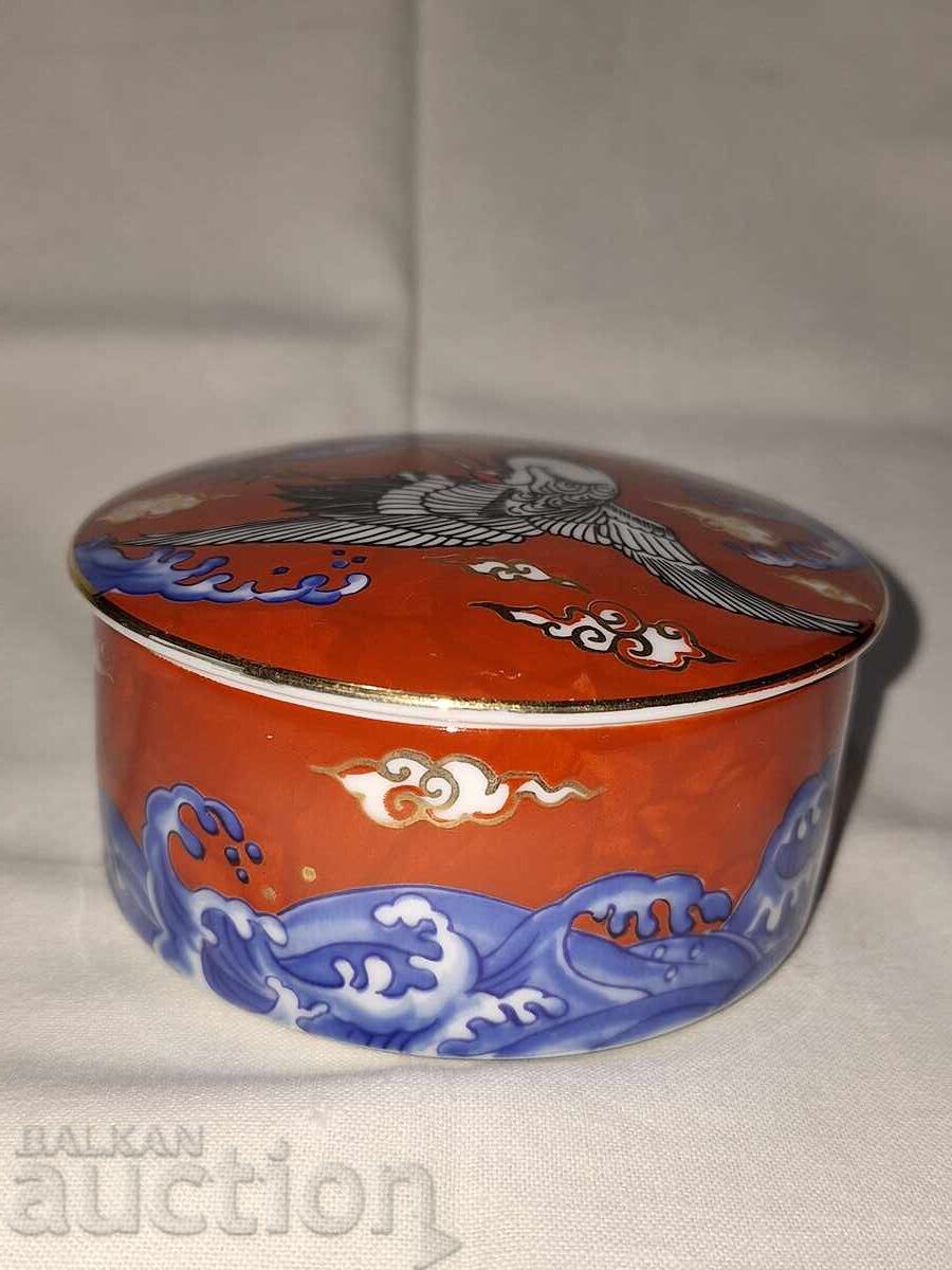 Παράδοση Πορσελάνινο κουτί χειροποίητο ζωγραφισμένο