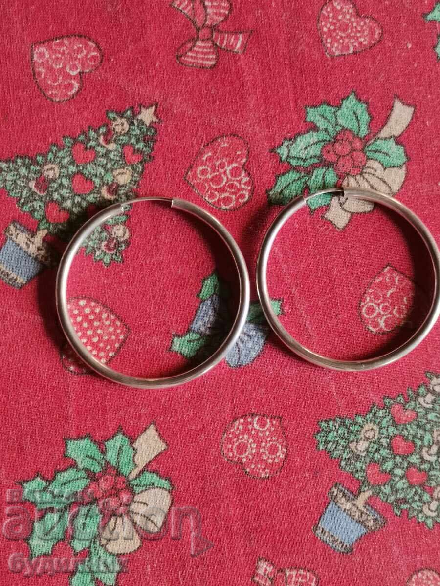 Silver earrings. I'm listing over 100 auctions. Take a look and stay tuned - 5 Silver earrings. I'm listing over 100 auctions. Take a look and stay tuned - 5