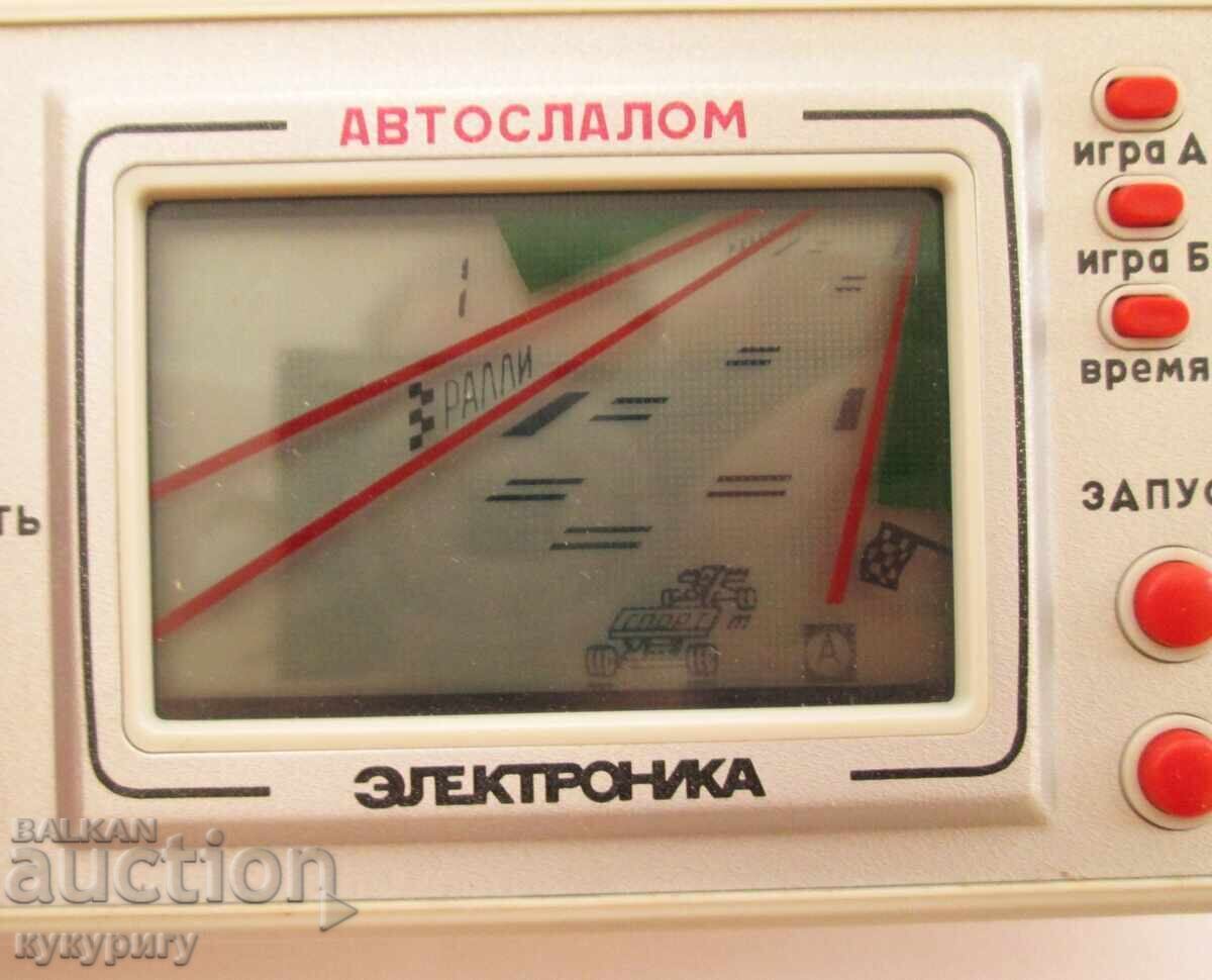 Old Russian Electronic LCD Game AUTOSLALOM - 6 Old Russian Electronic LCD Game AUTOSLALOM - 6