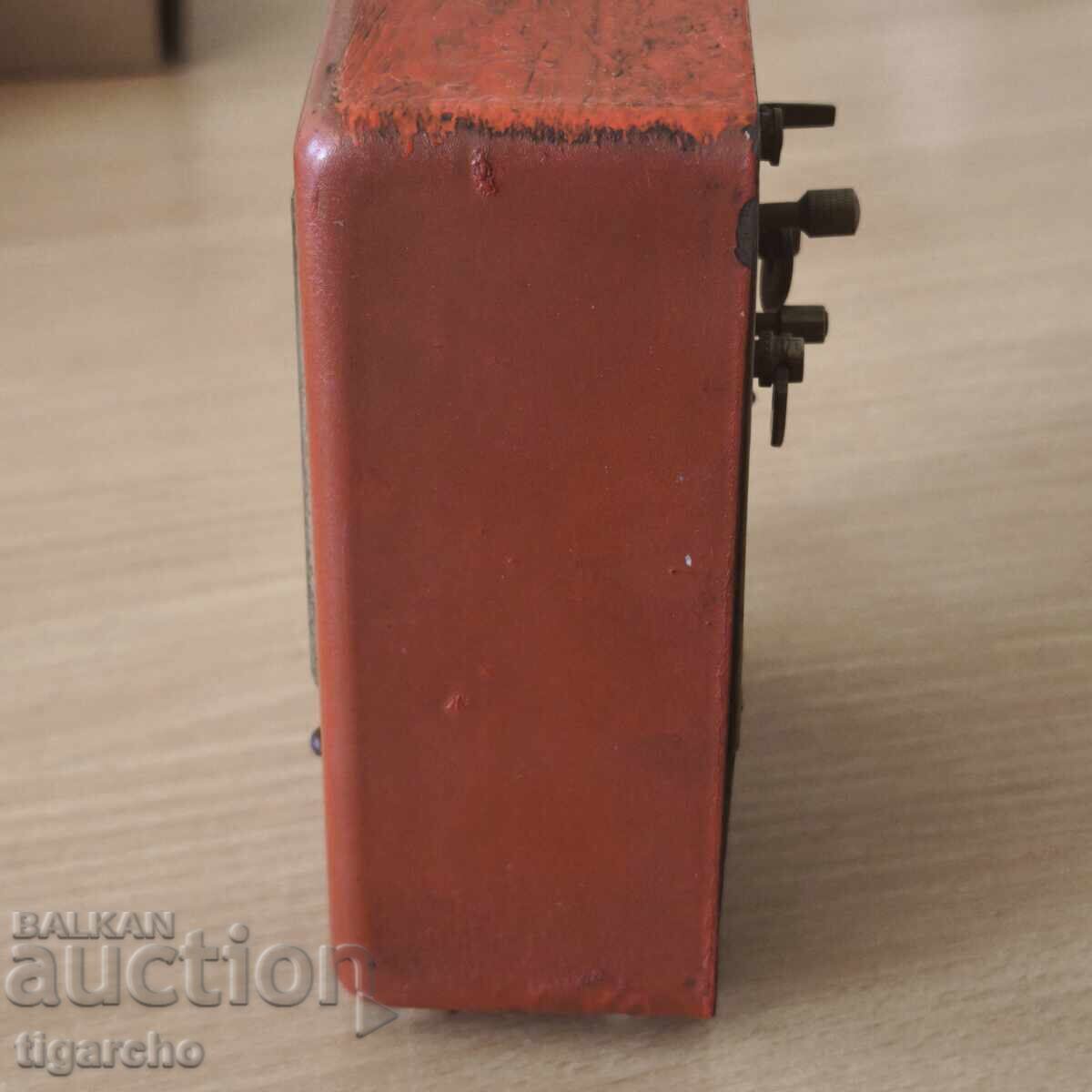 Old piggy bank clock - 6