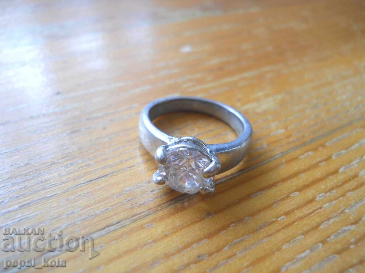 Inel de damă cu cristal Inel de damă cu cristal