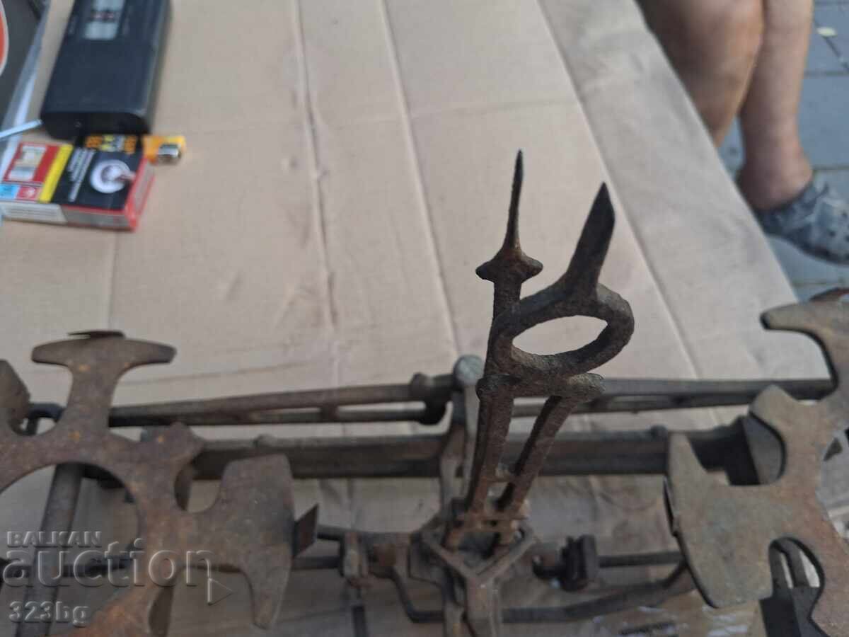 Σταρό ζύγι 30τε παλάντζα με τιμή 37.00 BGN | € 18.92 Σταρό ζύγι 30τε παλάντζα με τιμή 37.00 BGN | € 18.92