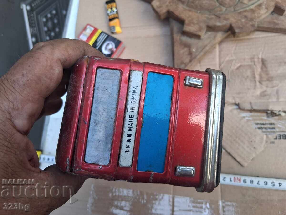 Παλαιό δρομολόγιο Λεωφορείο 70s λαμαρίνα με τιμή 25.00 BGN | € 12.78