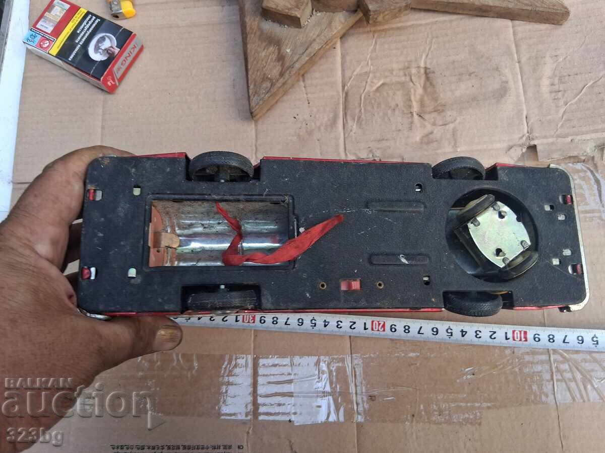 Δημοπρασία Παλαιό δρομολόγιο Λεωφορείο 70s λαμαρίνα