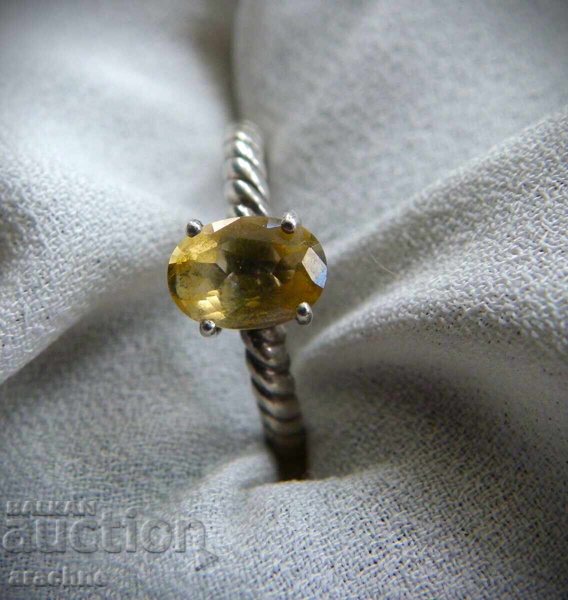 Δημοπρασία Ασημένιο δαχτυλίδι με ζαφείρι από The Genuine Gemstone Company