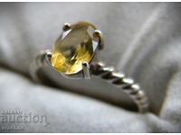 Inel de argint cu safir de la The Genuine Gemstone Company