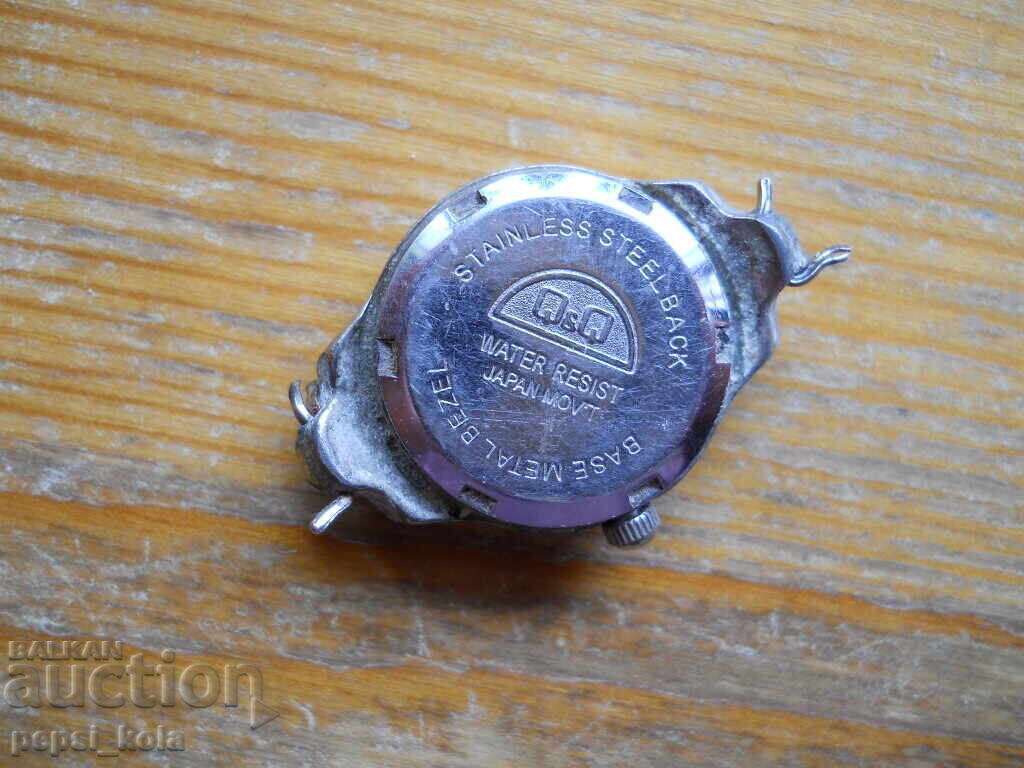 Women's Quartz Watch "Q&Q" with price 1.00 BGN | € 0.51