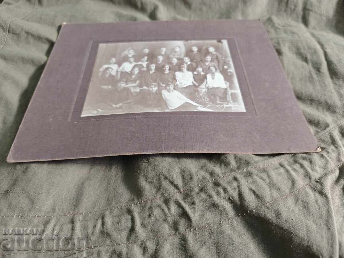 III τάξη από 13ο Γυμνάσιο 1926-7