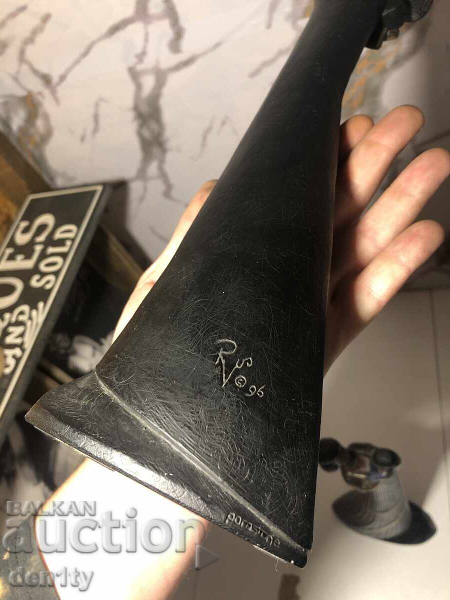 Аукцион големи фигури принцеса махагон