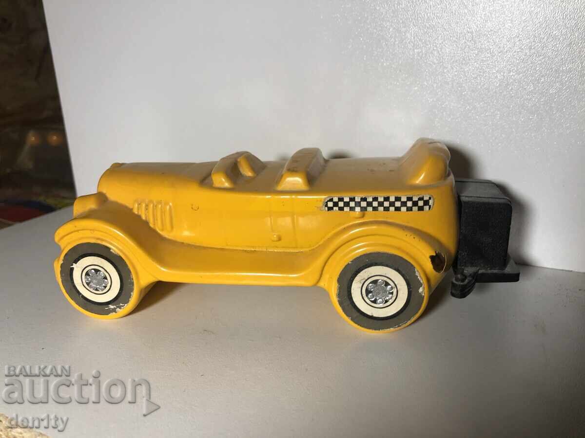 Стъклена бутилка за парфюм Avon във формата на кола