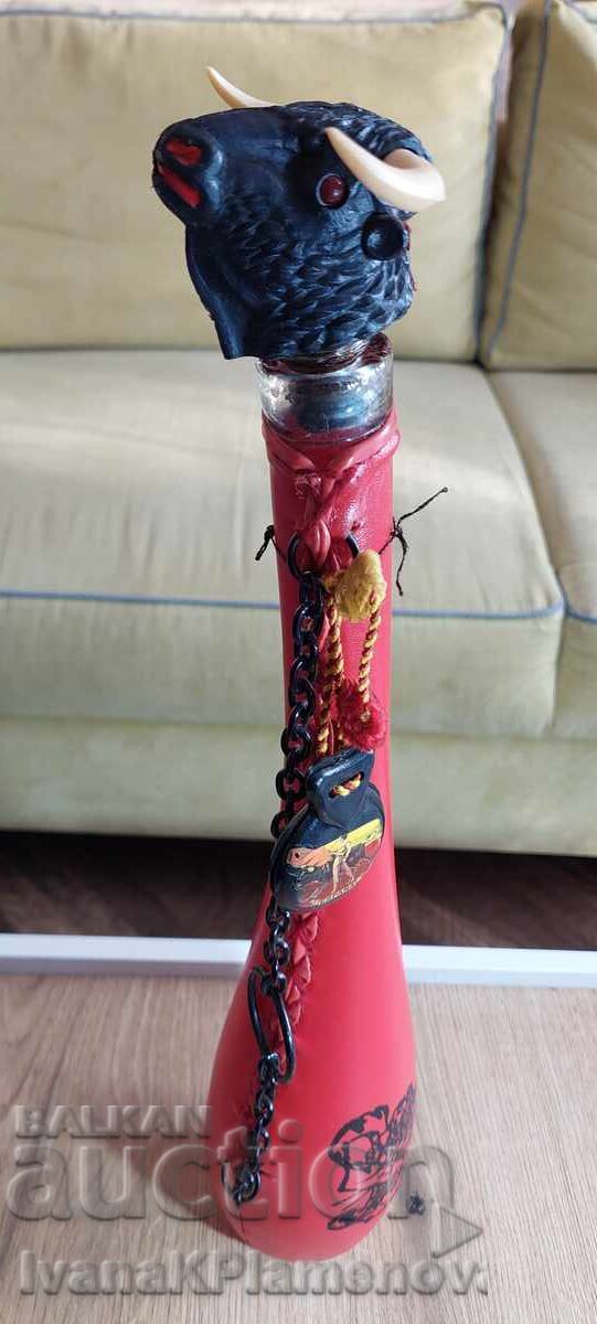 Sticlă îmbrăcată în piele pentru cunoscători, excelentă - 5