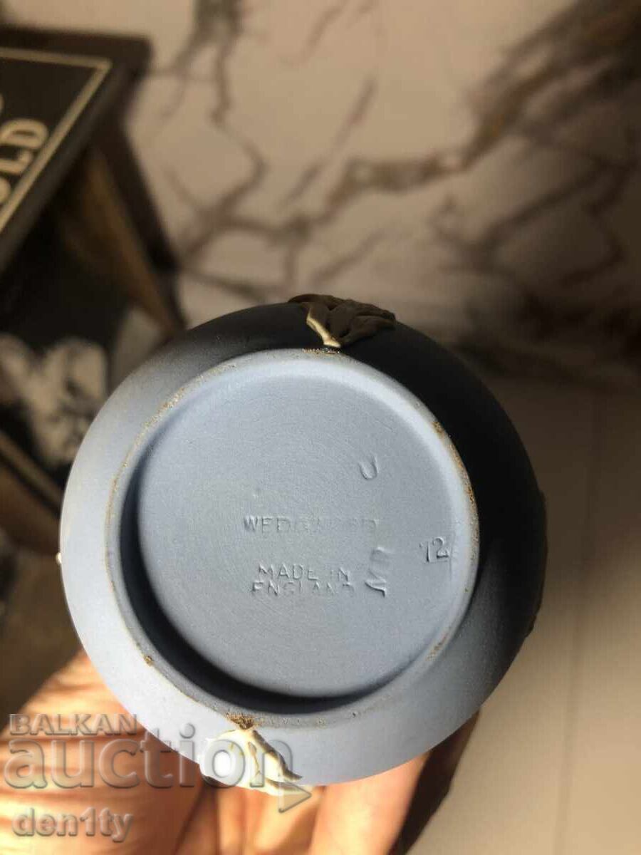 малка ваза веджвуд Wedgwood - 5