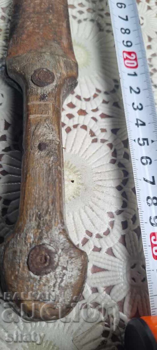 Δημοπρασία Παλιό μαχαίρι με λαβή από κέρατο Δημοπρασία Παλιό μαχαίρι με λαβή από κέρατο