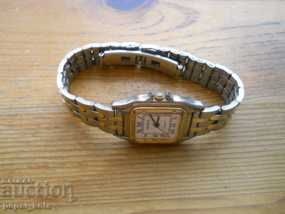 Auction  Retro Ladies Quartz Watch "Geneva" Switzerland
