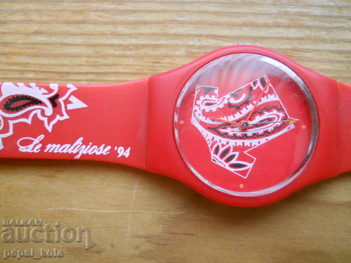 Дизайнерски кварцов часовник с цена 25.00 лв. | € 12.78 Дизайнерски кварцов часовник с цена 25.00 лв. | € 12.78