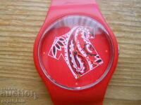 Дизайнерски кварцов часовник