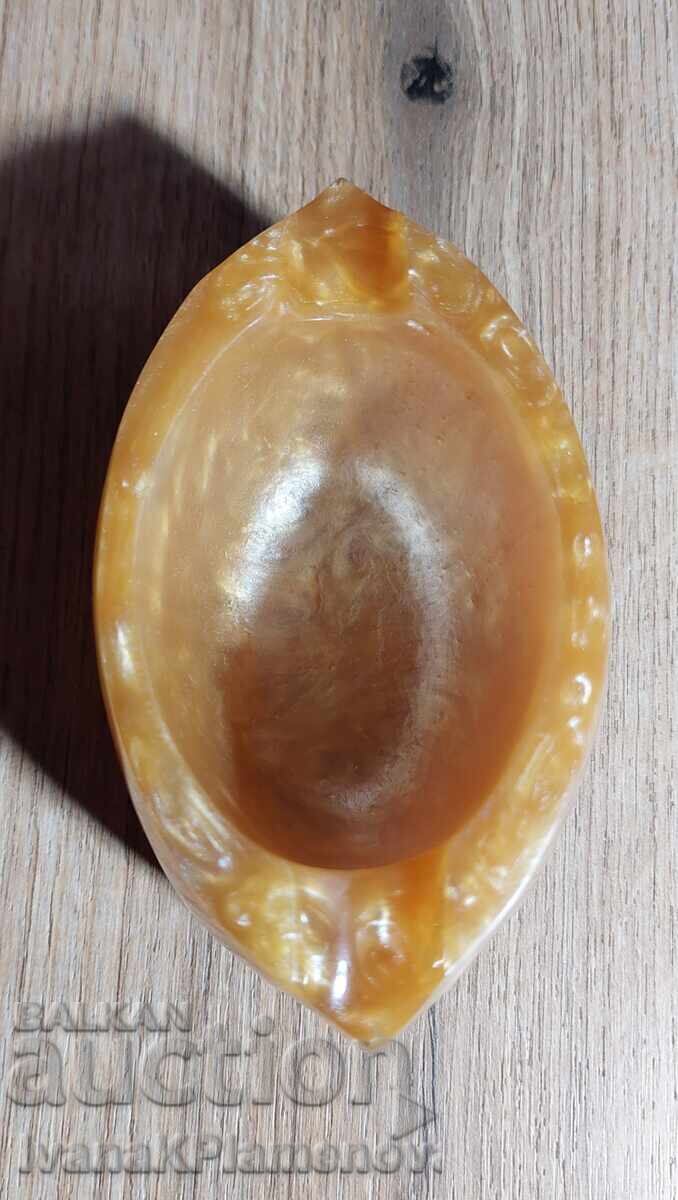 Licitație Catalin pentru cunoscători Licitație Catalin pentru cunoscători