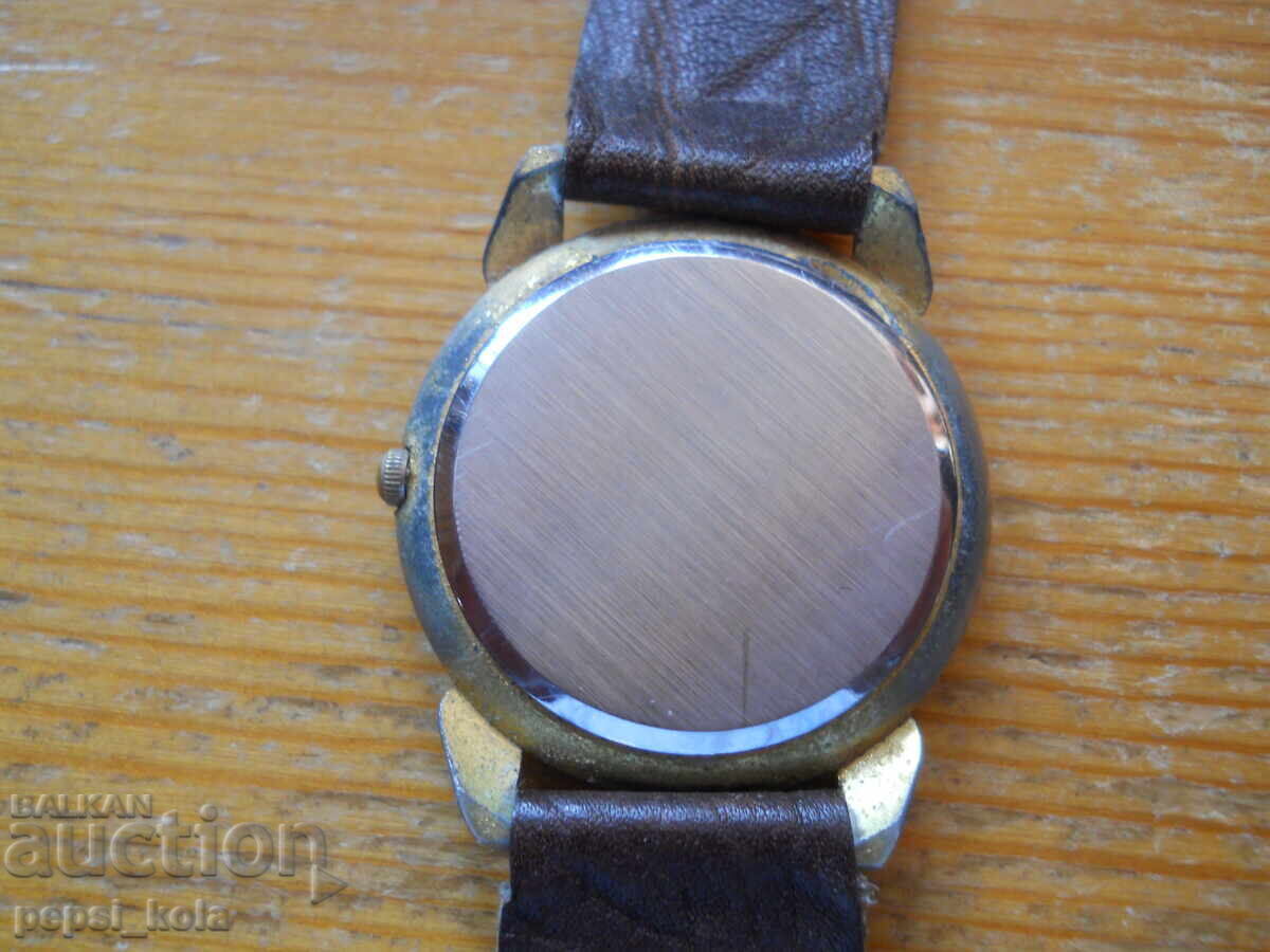 Ceas de mână cuarț bărbați "Caddy 5" cu preț 5.00 BGN | € 2.56