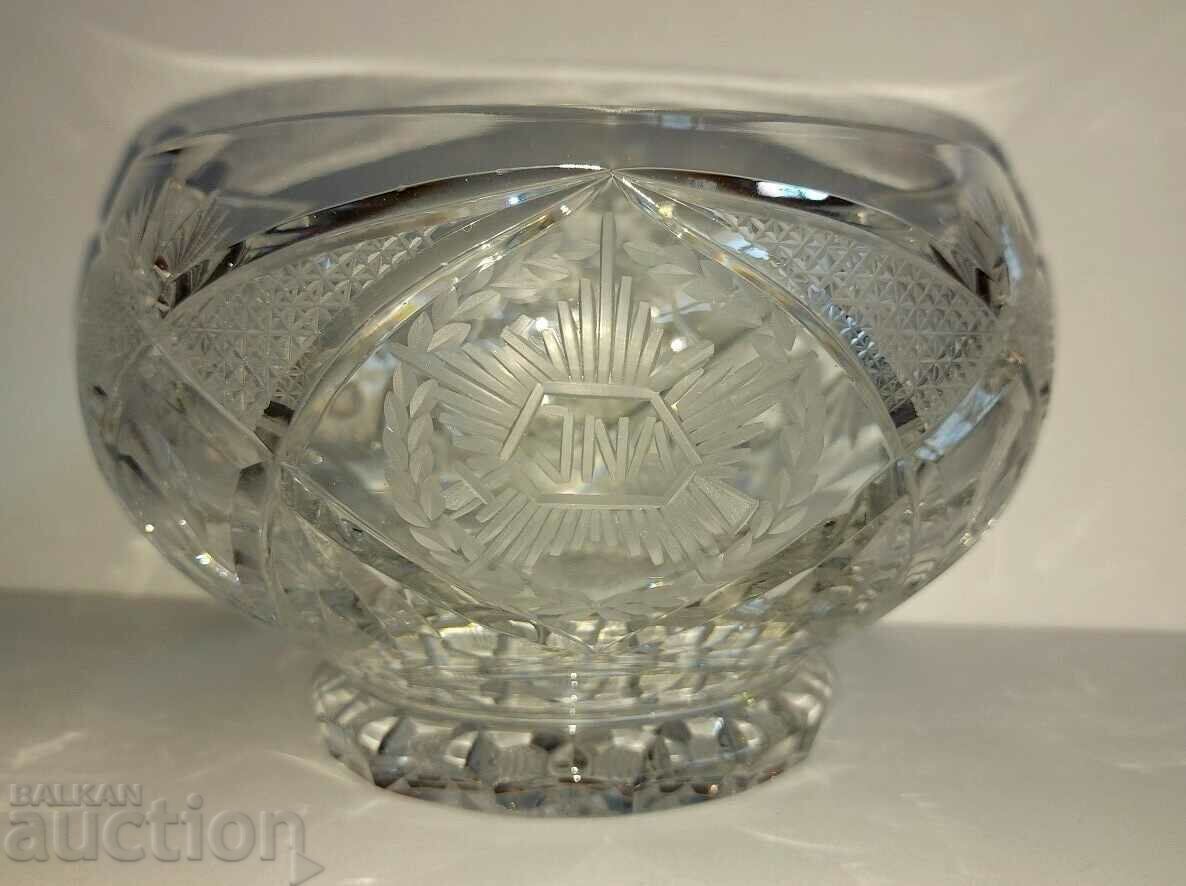 ΚΡΥΣΤΑΛΛΙΝΟ ΕΞΑΙΡΕΤΙΚΑ ΣΠΑΝΙΟ ΜΕΓΑΛΟ ΚΥΠΕΛΛΟ ΓΙΟΥΓΚΟΣΛΑΒΙΚΟΥ ΛΑΪΚΟΥ ΣΤΡΑΤΟΥ